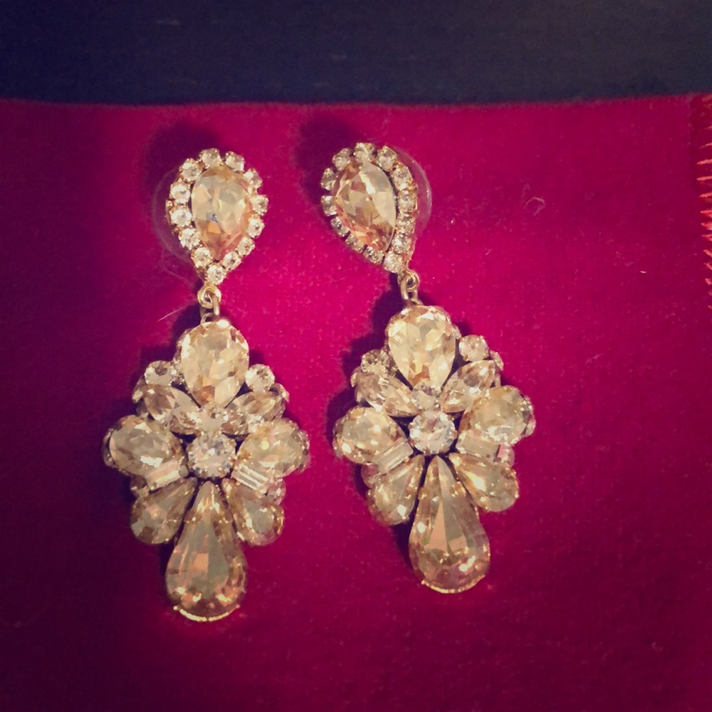 Haute Bride Swarovski Crystal Earrings - Picture 7 of 10